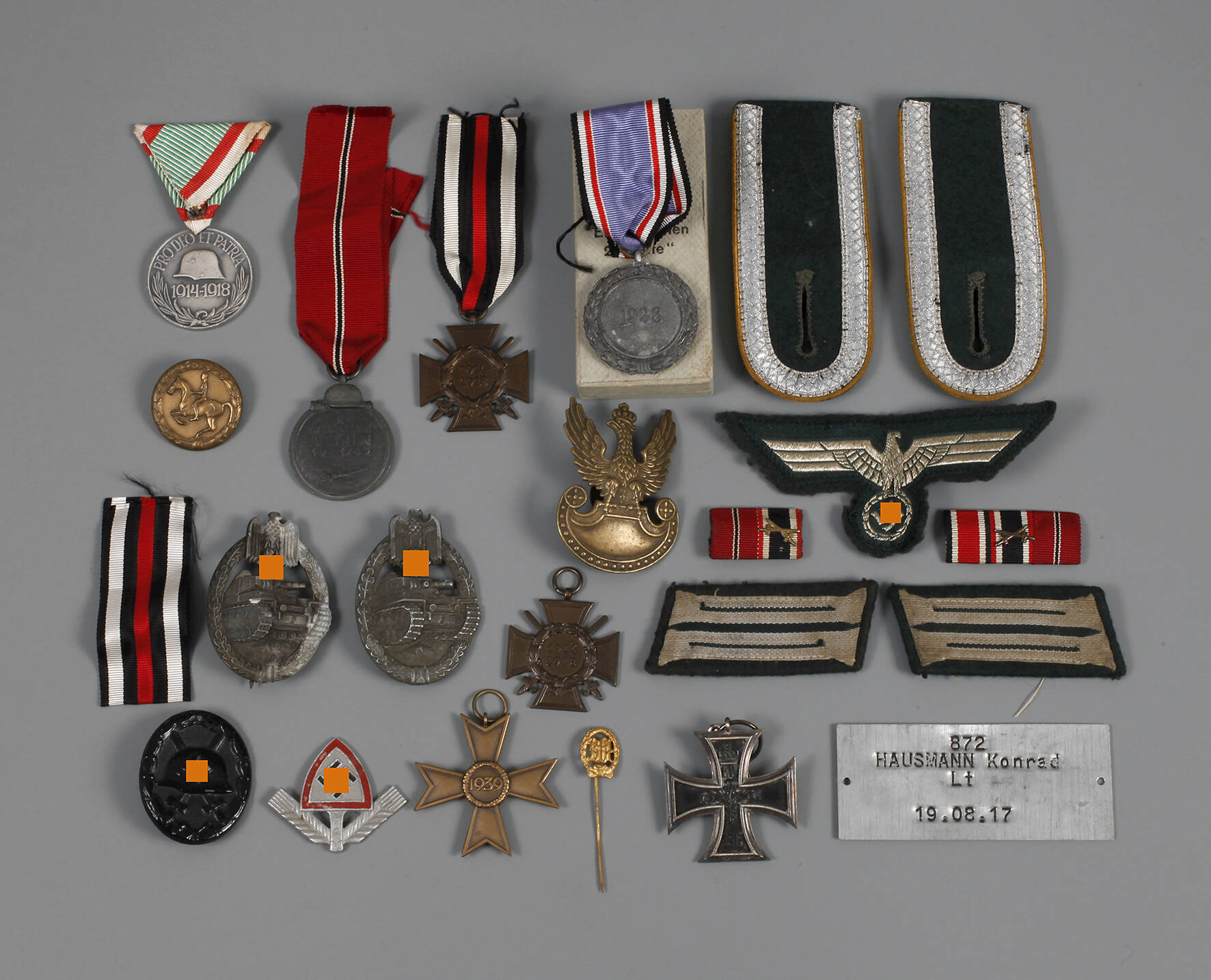 Nachlass Auszeichnungen beider Weltkriege