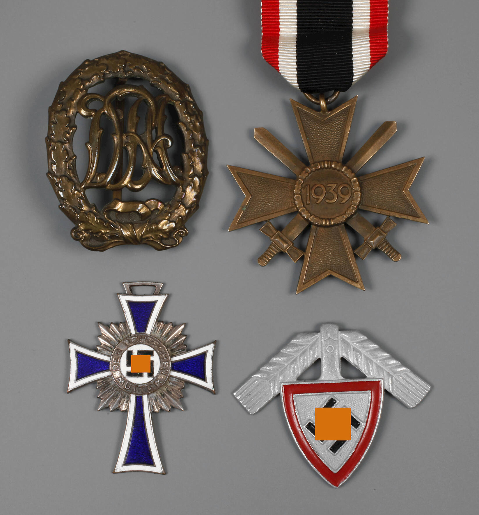 Konvolut Abzeichen NS-Zeit