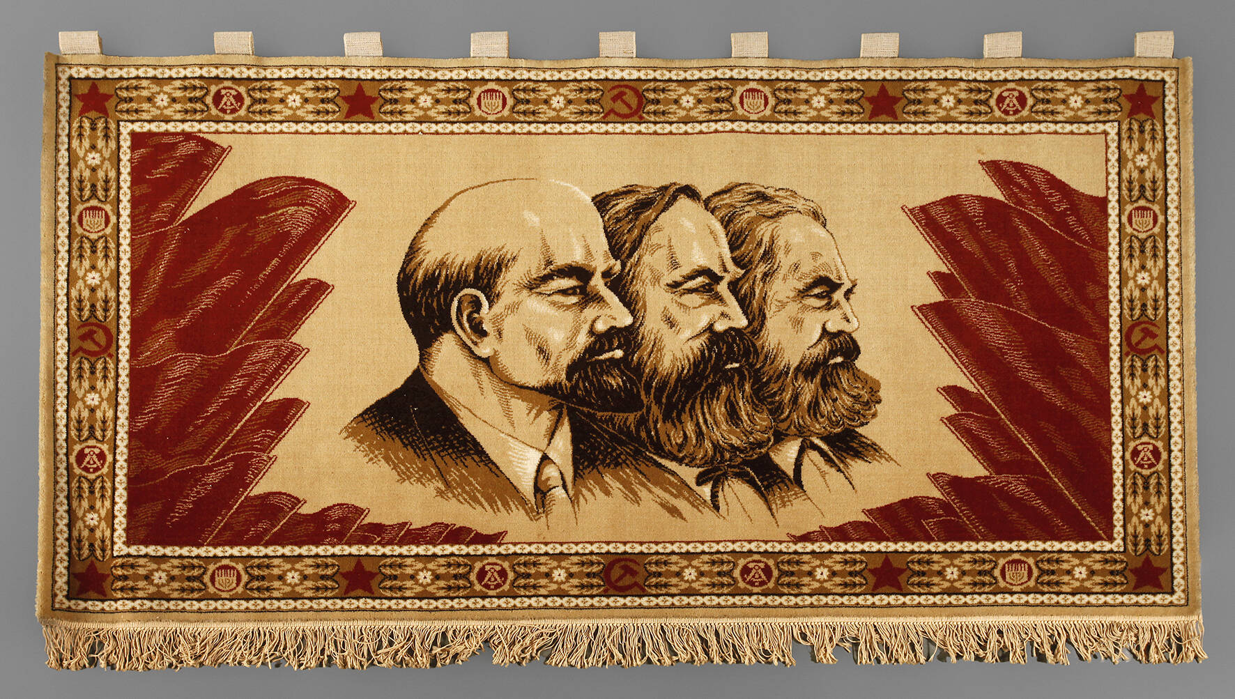 Wandteppich Marx-Engels-Lenin
