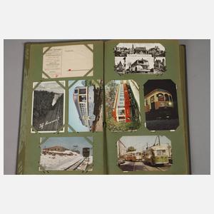 Zwei Postkartenalben