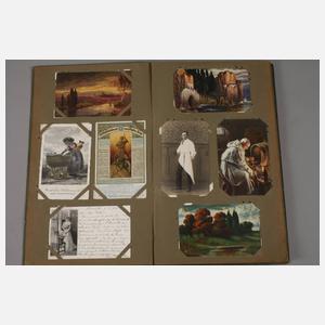 Zwei Postkartenalben Kinder–Kitsch