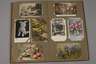 Zwei Postkartenalben Kinder–Kitsch
