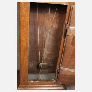 Klassizistische Standuhr