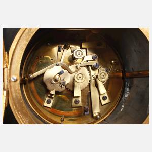 Große Kaminuhr mit Wetterstation