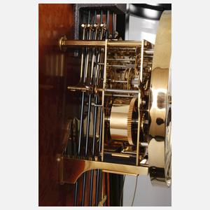 Kieninger Regulator mit Kalendarium