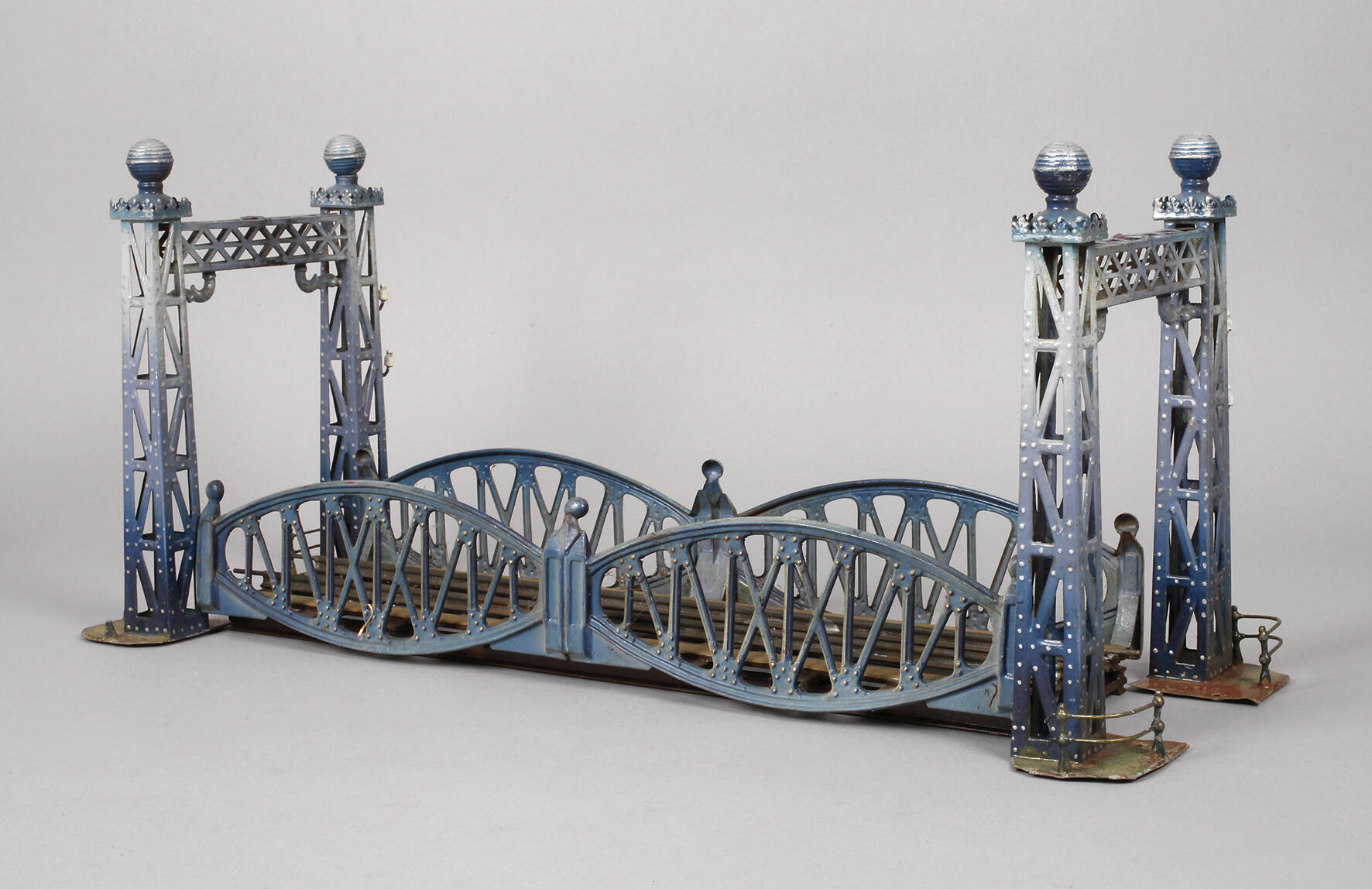 Märklin frühe Gitterbogenbrücke