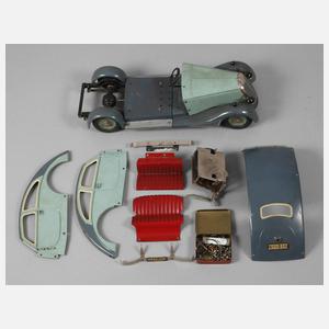 Märklin Baukasten-Auto als Stromlinien-Limousine