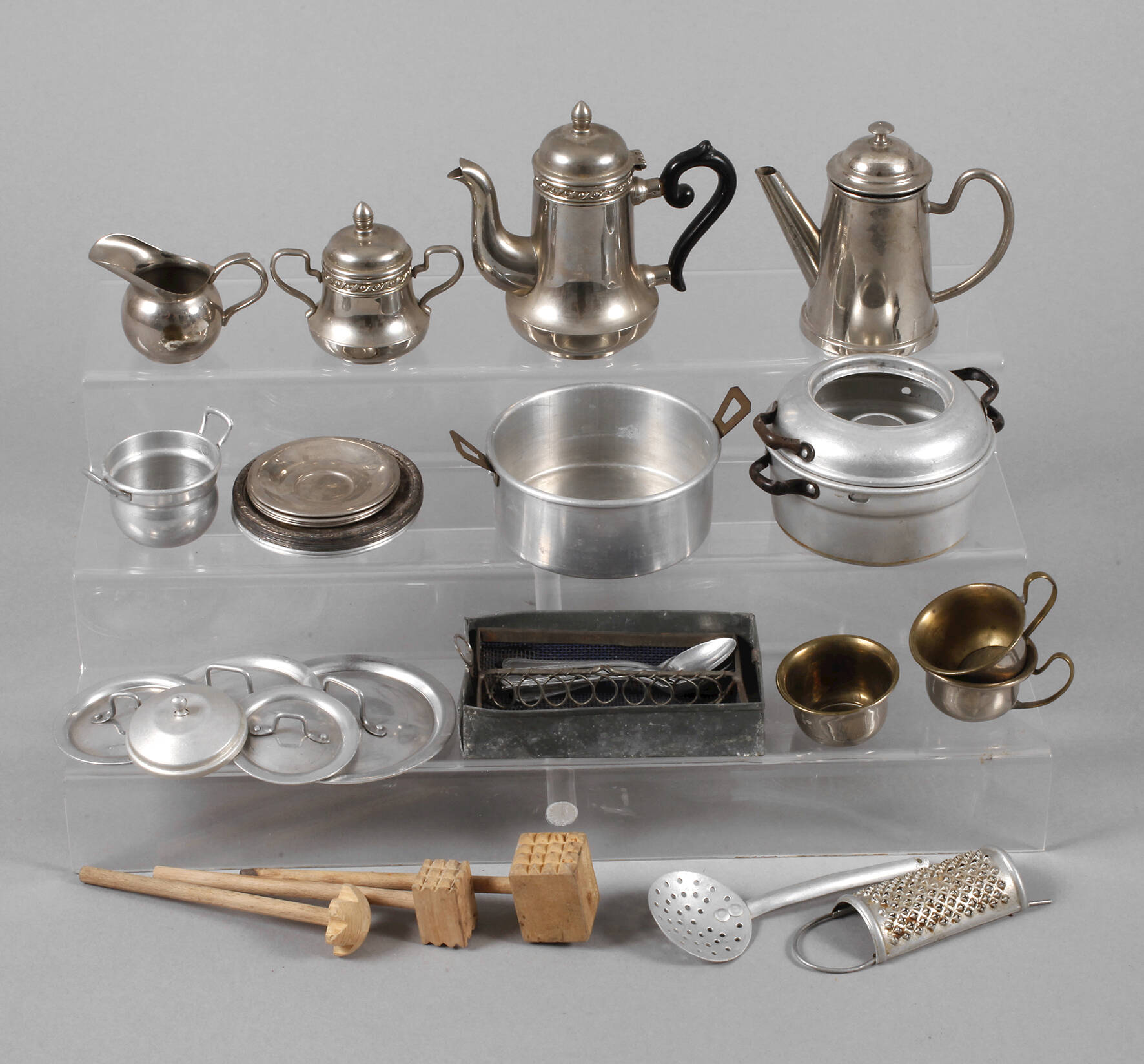 Konvolut Zubehör für die Puppenstuben