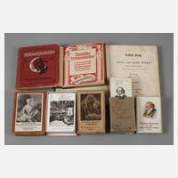 Konvolut Kinderbücher und Quartette111