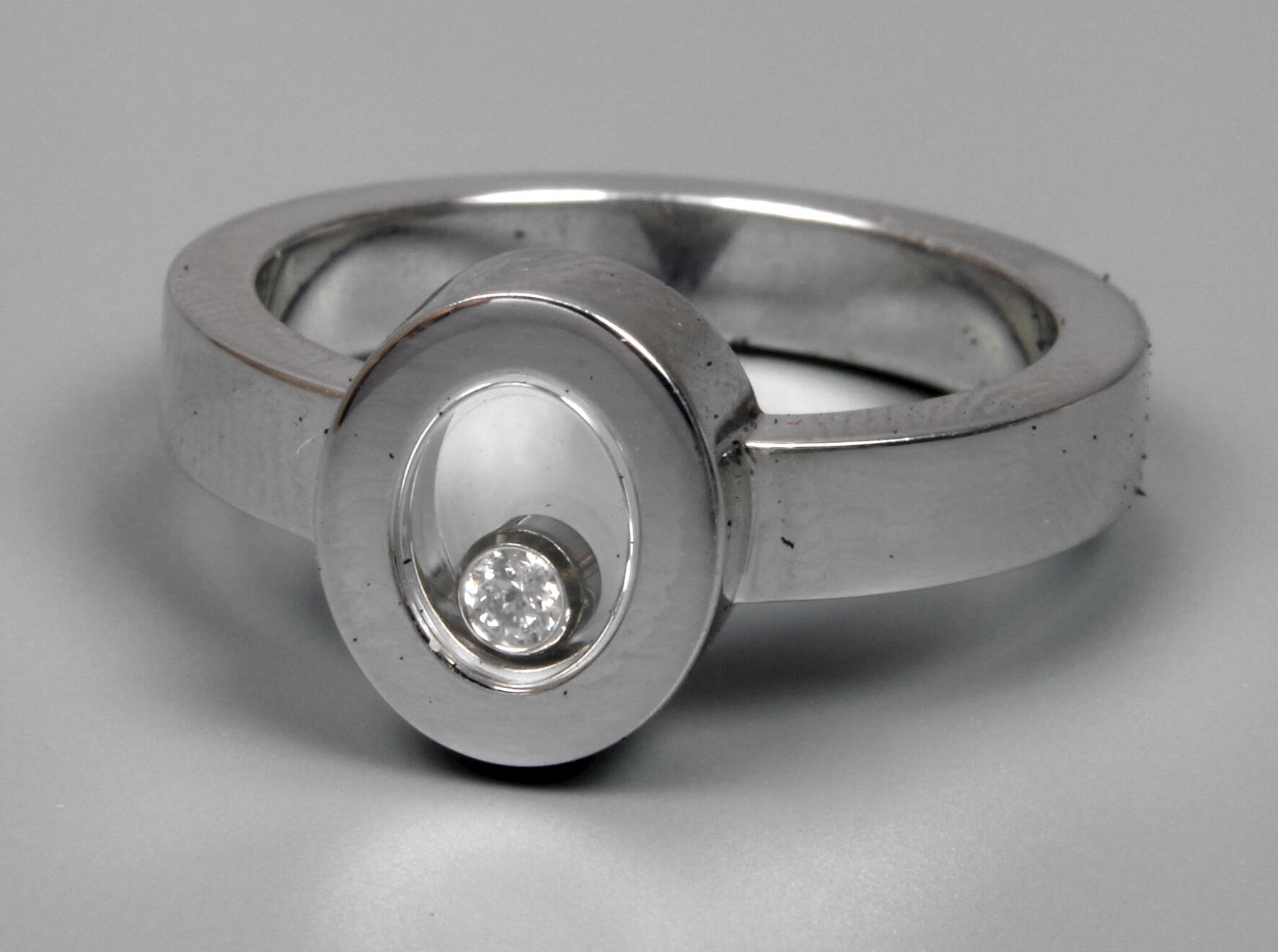 Chopard Damenring mit Schwebebrillant