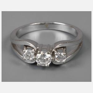 Damenring mit Brillanten