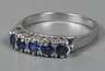 Damenring mit Saphiren