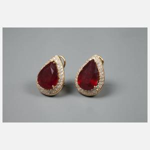 Paar Ohrringe mit Rubinen und Brillanten