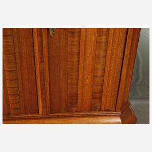 Kleiner Wellenschrank