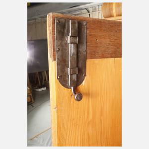 Dielenschrank Barock