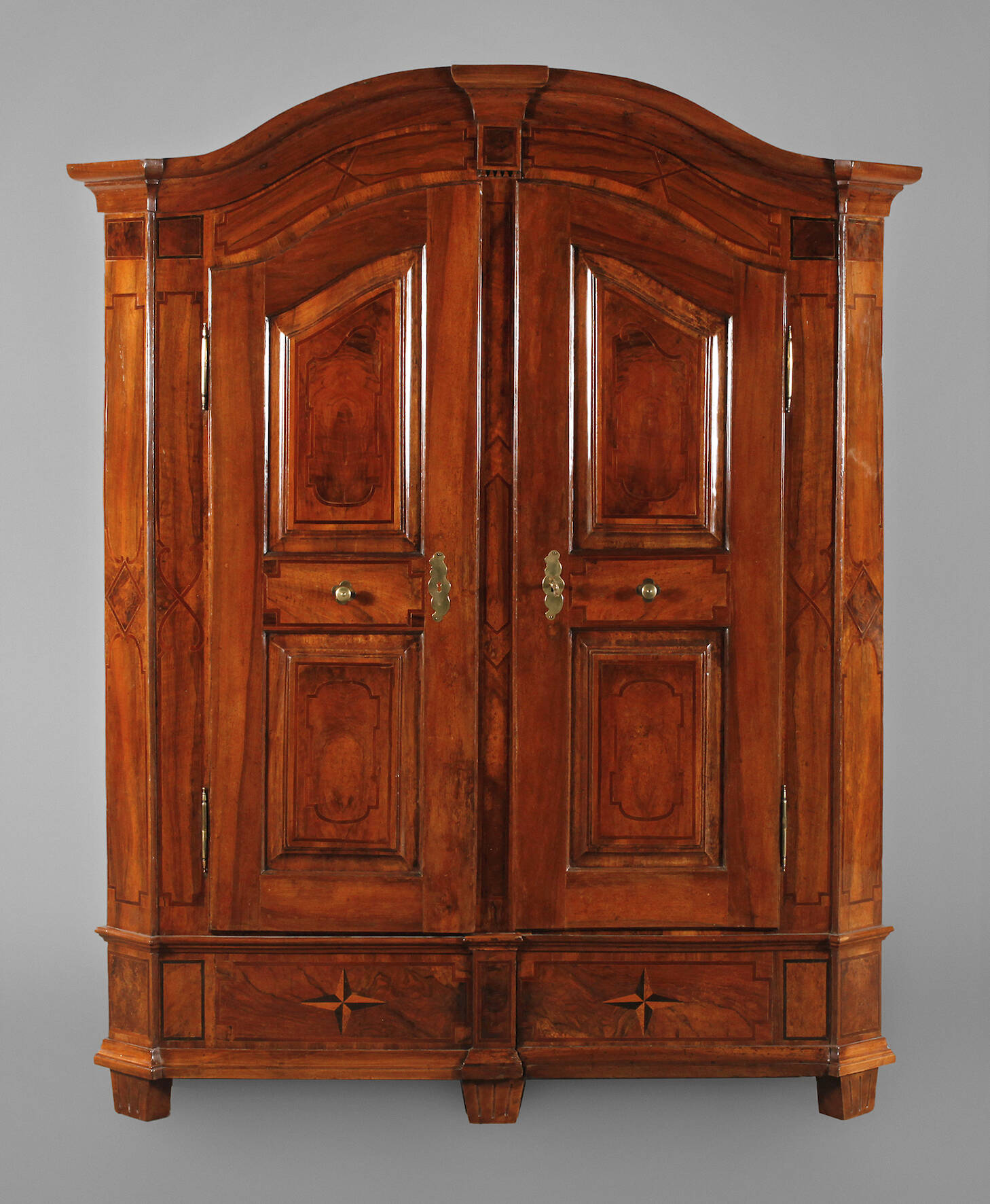 Dielenschrank Barock