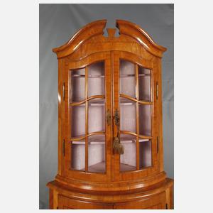 Eckvitrine Barock