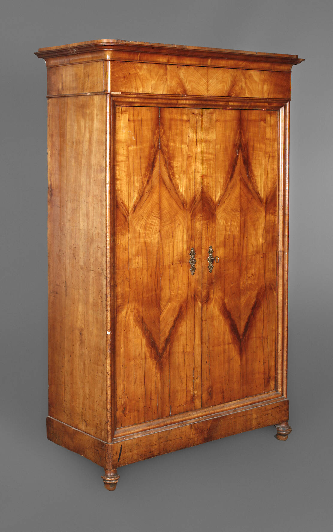 Kleiderschrank Biedermeier