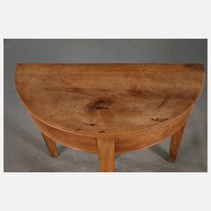 Kleiner Demi Lune-Tisch