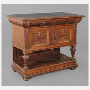 Anrichte Historismus