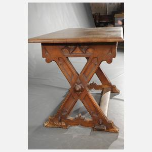 Neogotische Sitzgruppe