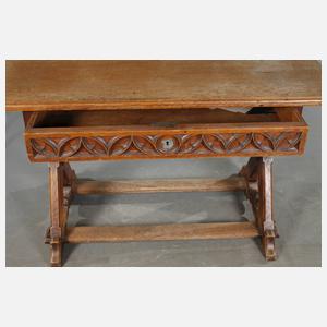 Neogotische Sitzgruppe