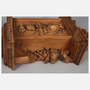 Feines Wandkästchen Historismus