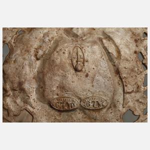 Blumenetagere Eisenguss