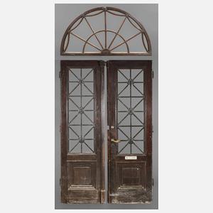 Haustür mit Oberlicht