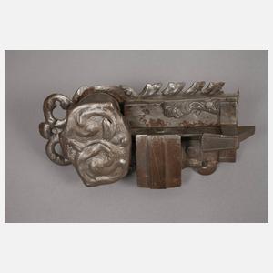 Drei Schrankschlösser Barock