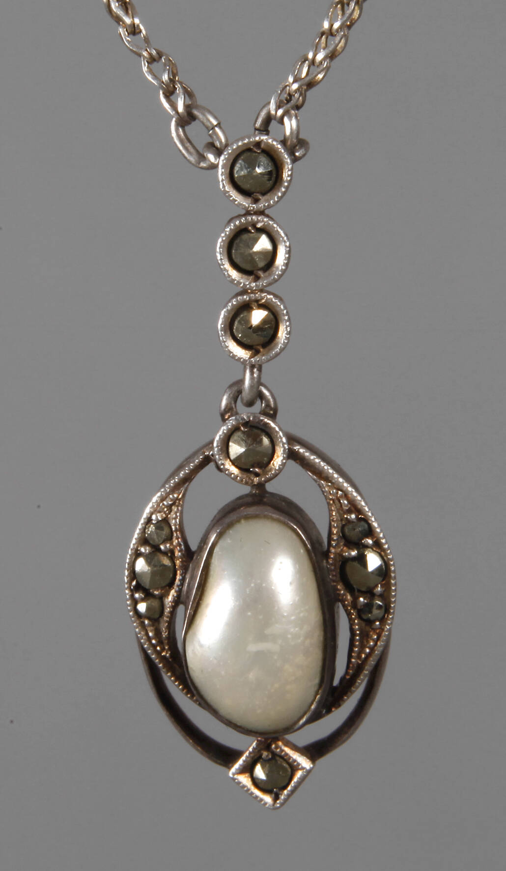 Collier mit Markasiten und Perle