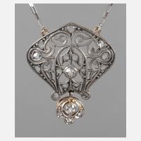 Collier mit Diamanten111