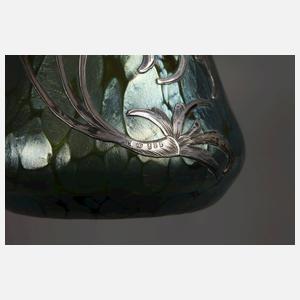 Lötz Wwe. Vase mit Silberauflage