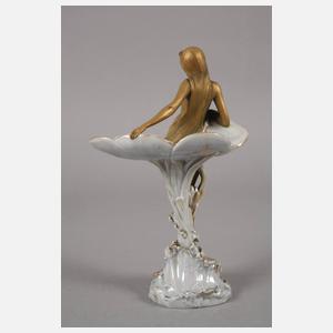 Ernst Wahliss figürlicher Tafelaufsatz