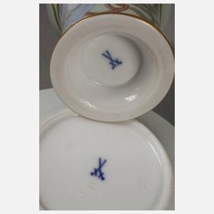 Meissen Tasse mit Pâte-sur-Pâte-Malerei