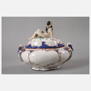 Volkstedt Deckelterrine mit Damenakt