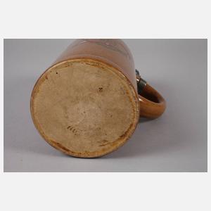 Karikativer Bierkrug