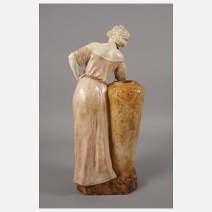 Goldscheider Wien übergroße Figur "Jeune fille"