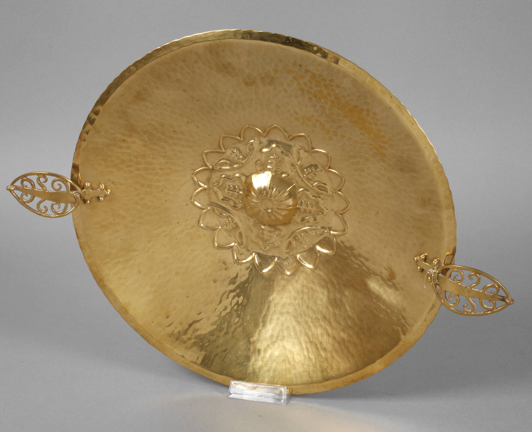 Große Messingschale