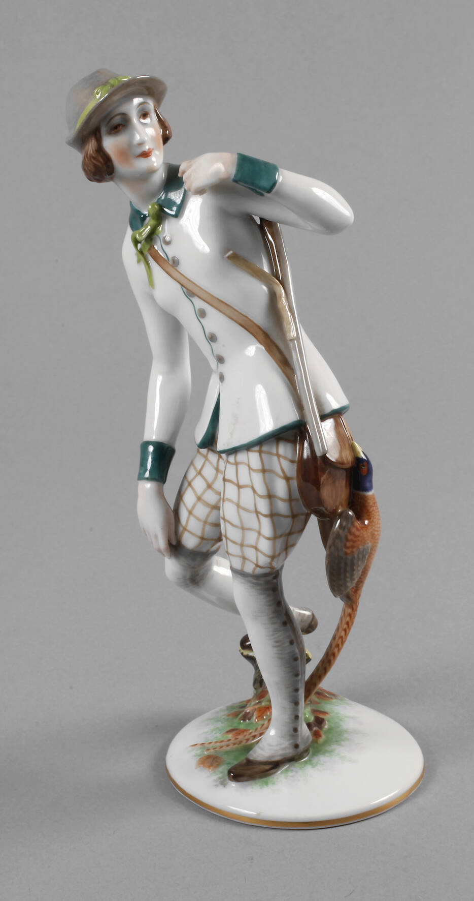 Augarten Wien "Jägerin mit Fasan"