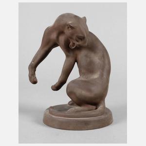 Meissen "Panther, sich leckend"