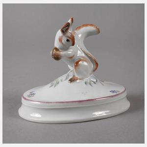 Meissen "Briefbeschwerer mit Eichhörnchen"