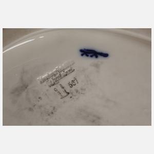 Schwarzburger Werkstätten "Frau mit Rosenkorb"