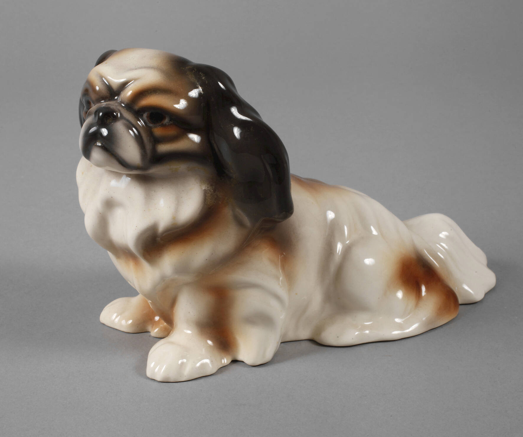 Goldscheider Wien Pekinese