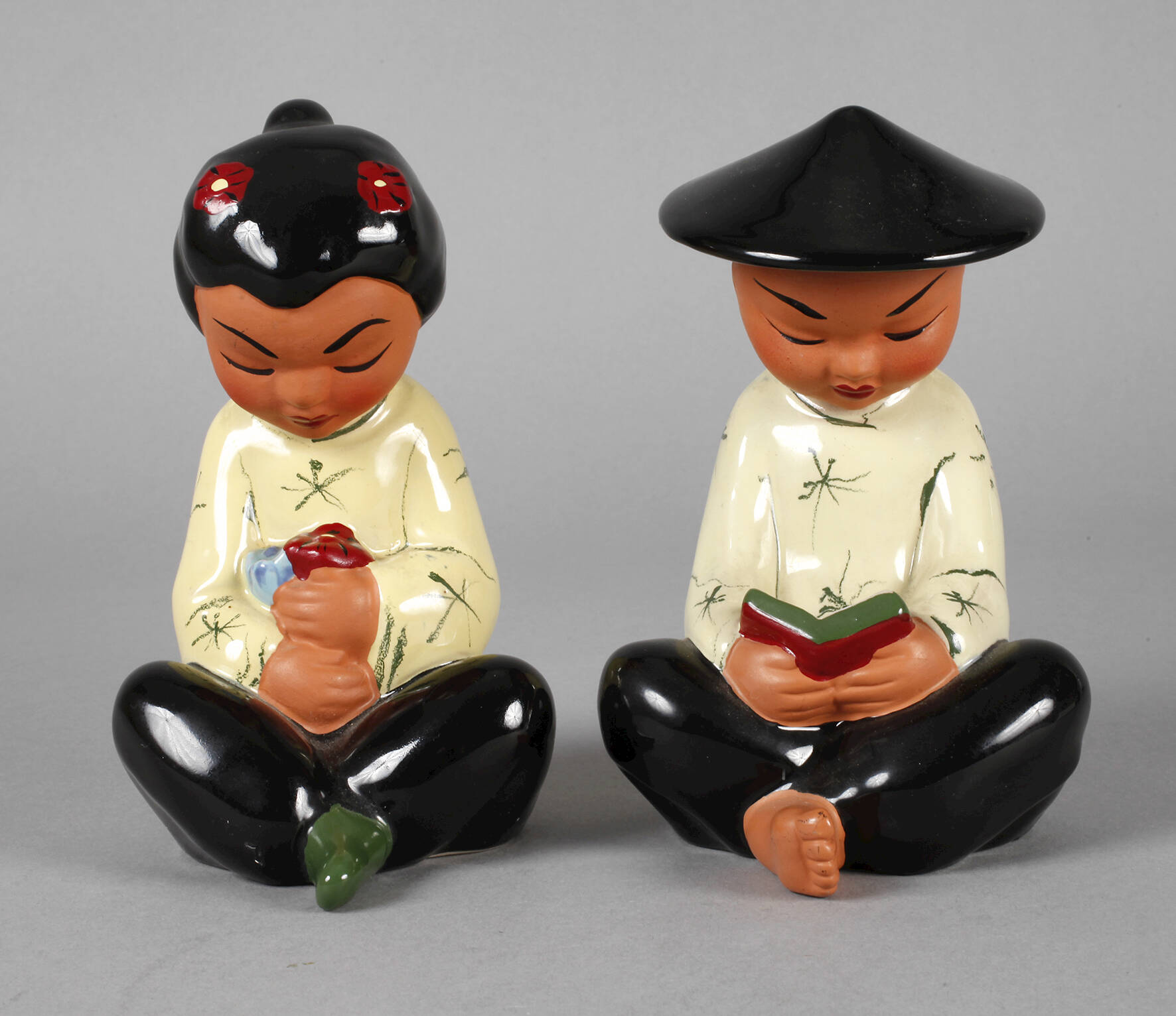Gmundner Keramik paar asiatische Figuren