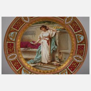 Wiener Prunkteller "Toilette"