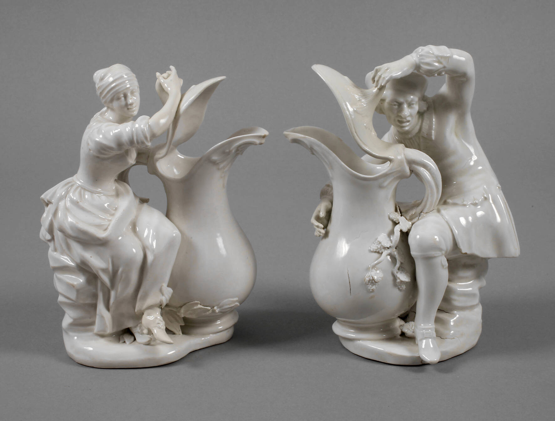 Alt-Wien figürliche Essig- und Ölkanne