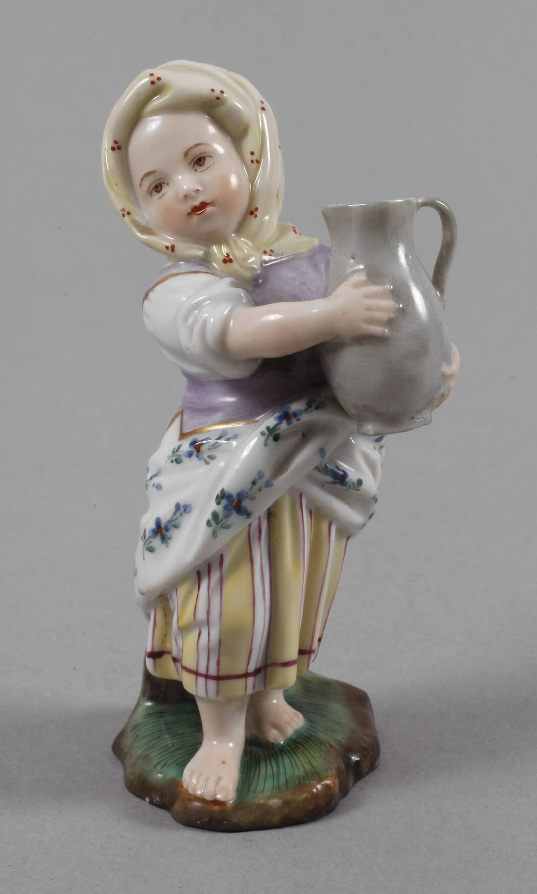 Höchst Mädchen mit Krug