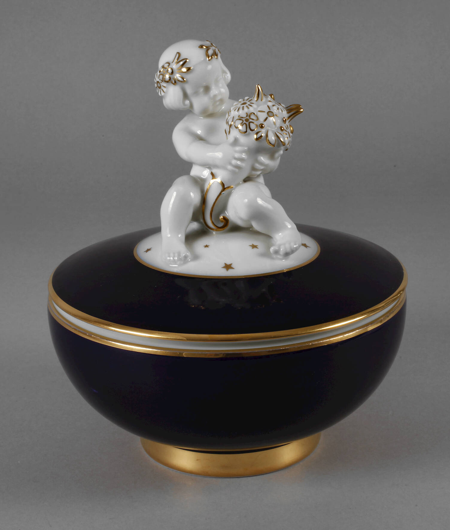 Hutschenreuther Deckeldose mit Putto