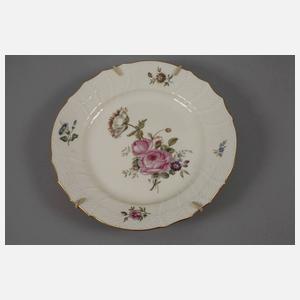 Kopenhagen drei Speiseteller "Blumenbukett"